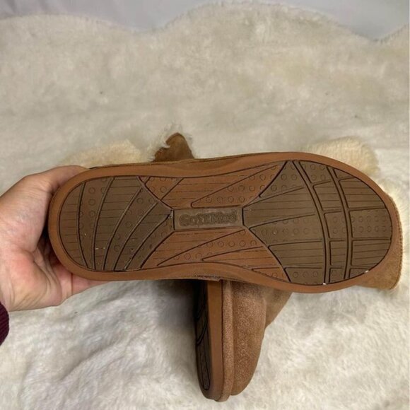 Woman’s leather/suede SoftMoc boots. Size 8. Excellent condition. Gold buckle. W - Picture 6 of 10